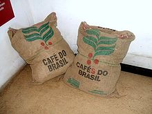 220px-Sacos_de_café,_Casa_do_Bandeirante_2